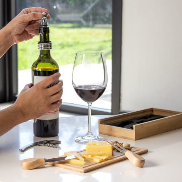 Set de vino y tabla para quesos Winchester - Imagen 11